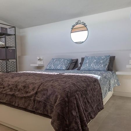 Radazul Marina Seafront 5 Apartment Luaran gambar