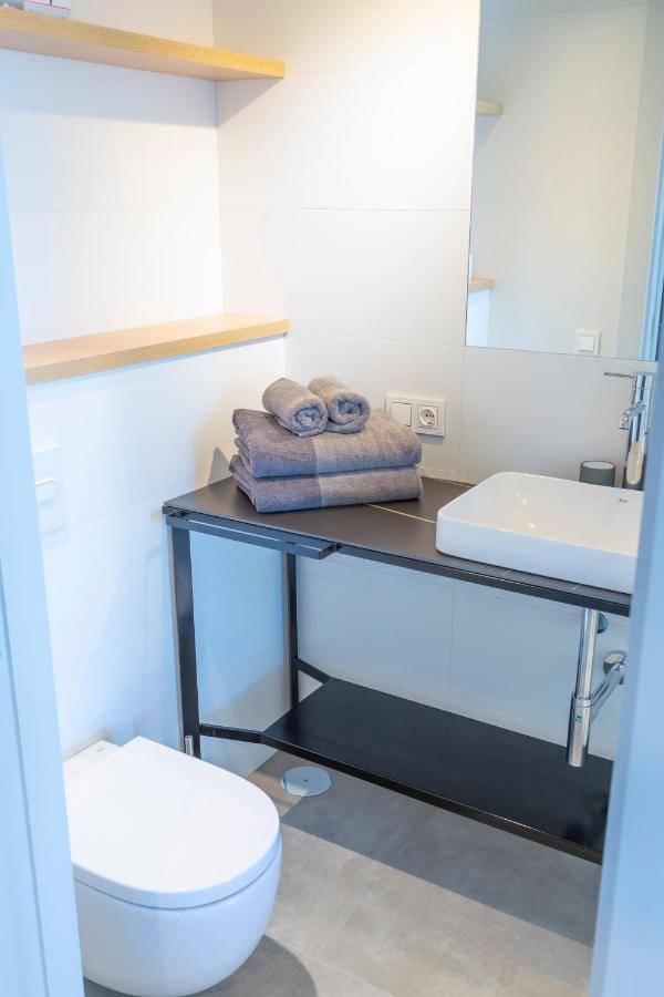 Radazul Marina Seafront 5 Apartment Luaran gambar