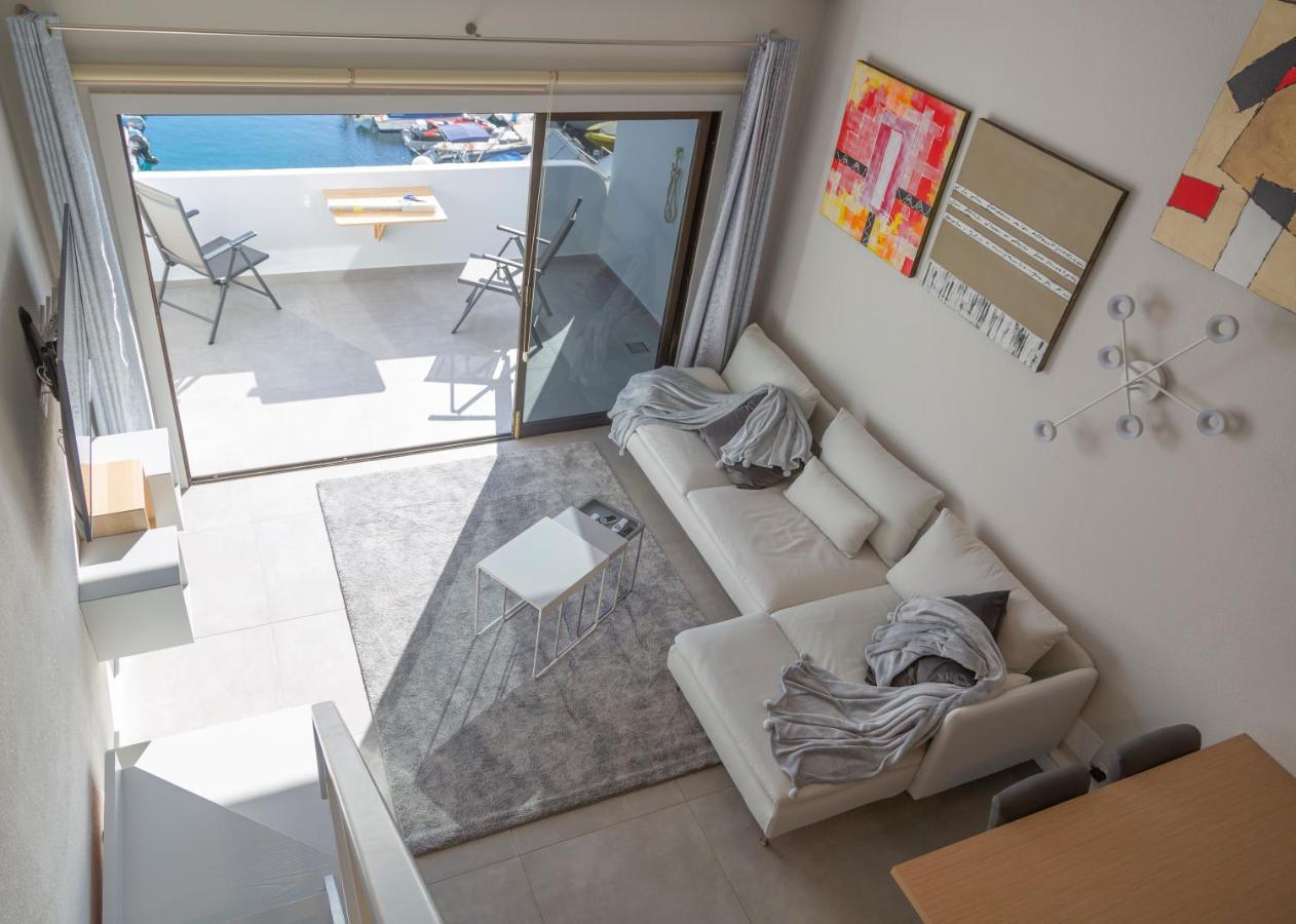 Radazul Marina Seafront 5 Apartment Luaran gambar