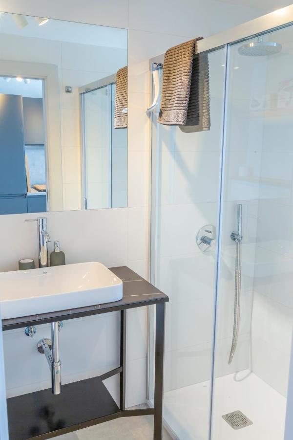 Radazul Marina Seafront 5 Apartment Luaran gambar