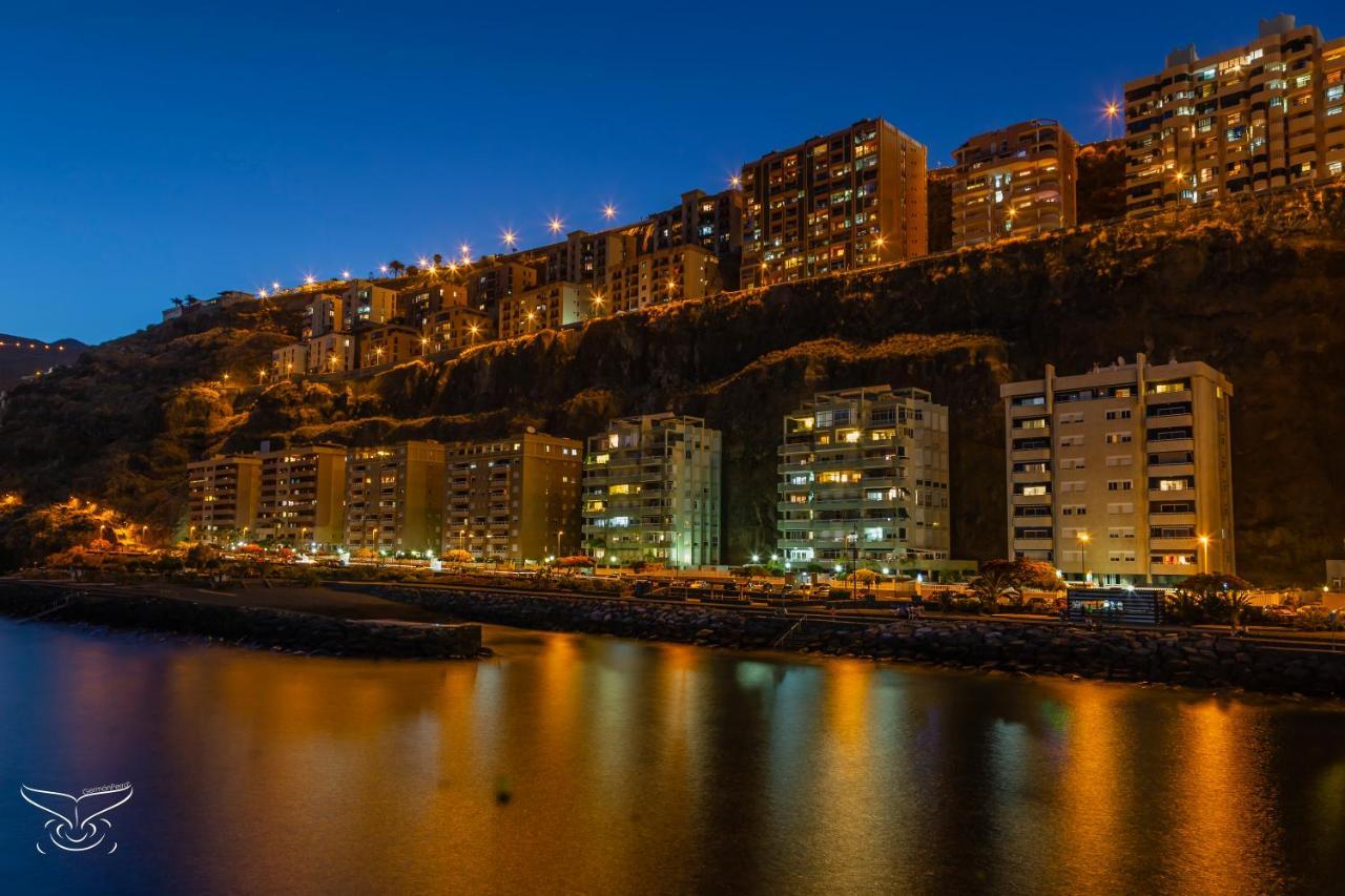 Radazul Marina Seafront 5 Apartment Luaran gambar
